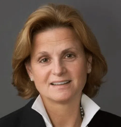 Julie Kanak